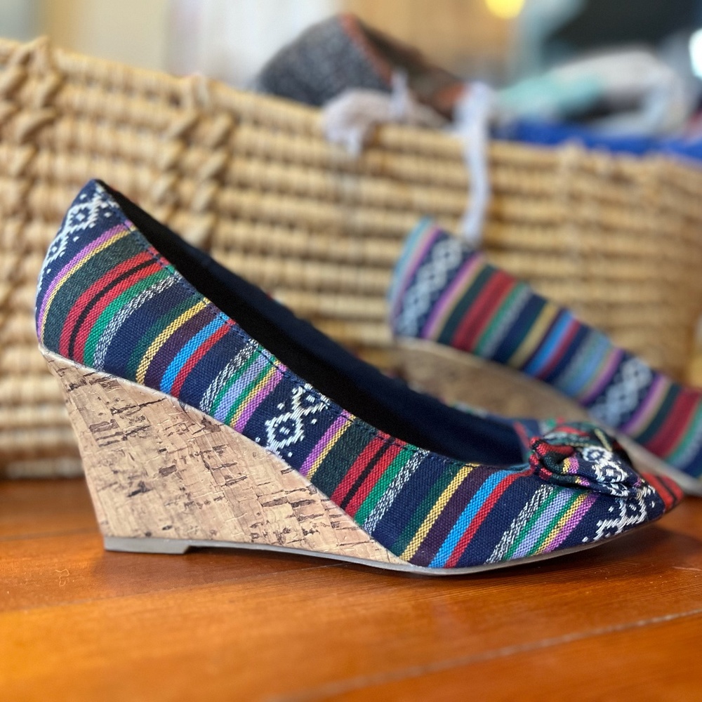 American Eagle Wedges Size 8